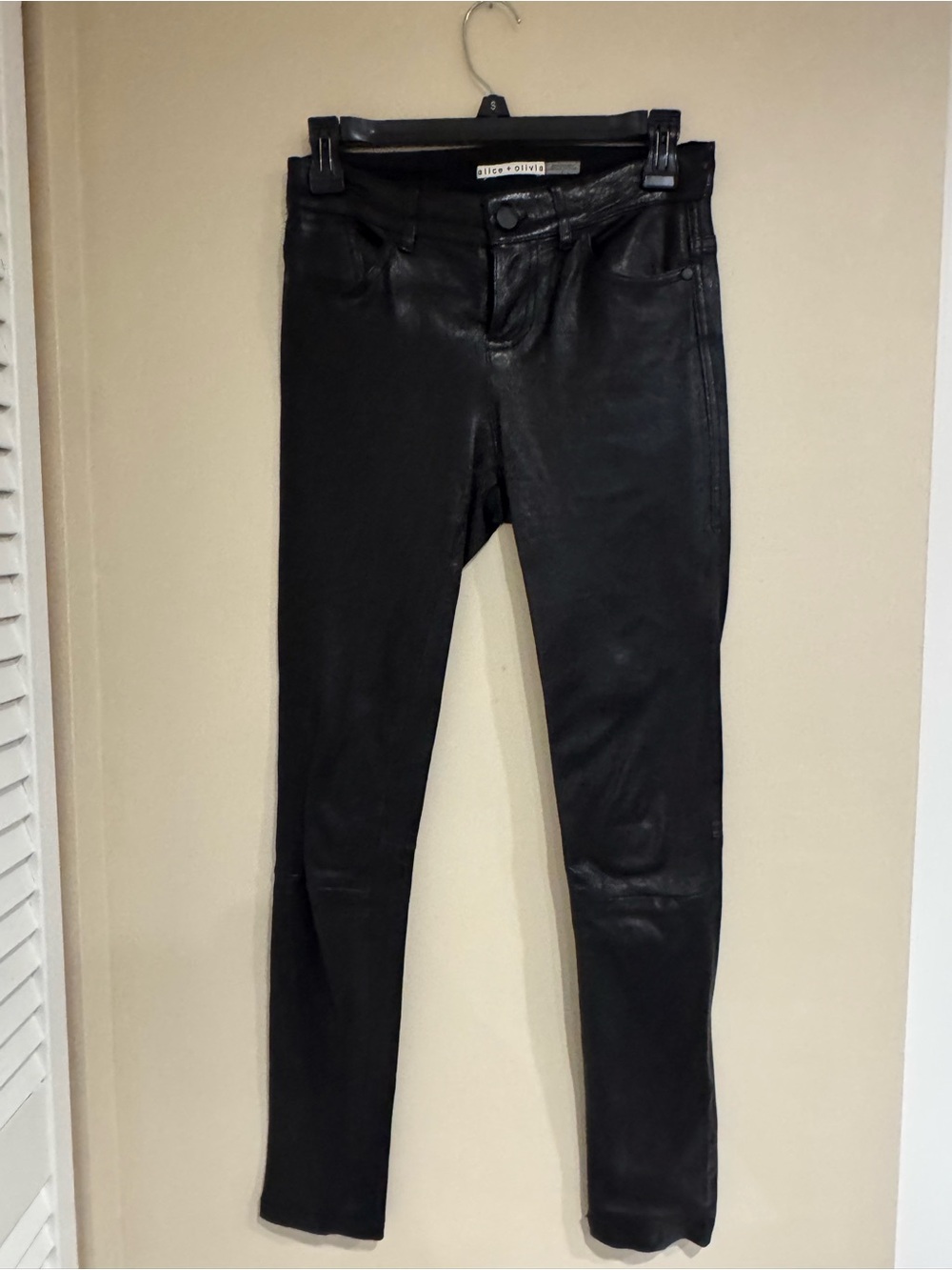 Alice + Olivia Black Skinny Leather Pants